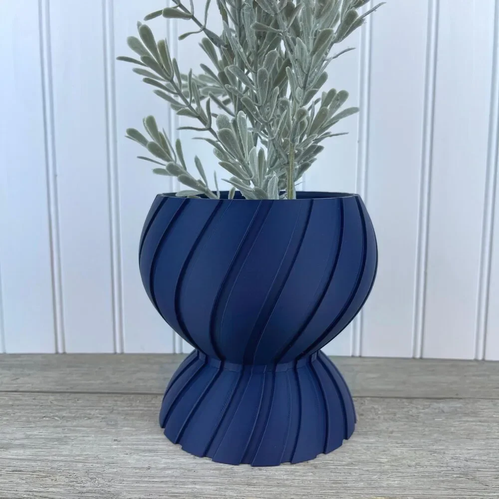 Indoor Flower Pot w/ Drainage Hole and Drip Tray, Maki Planter Pot